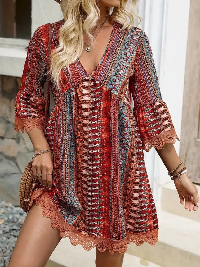 Lace trim printed V-neck 3/4 sleeve dress with multicolor pattern and scalloped hems