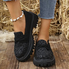 Black / 35